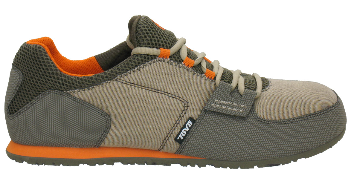 Teva Frio Trainers for Men Super travel shoes at Teva